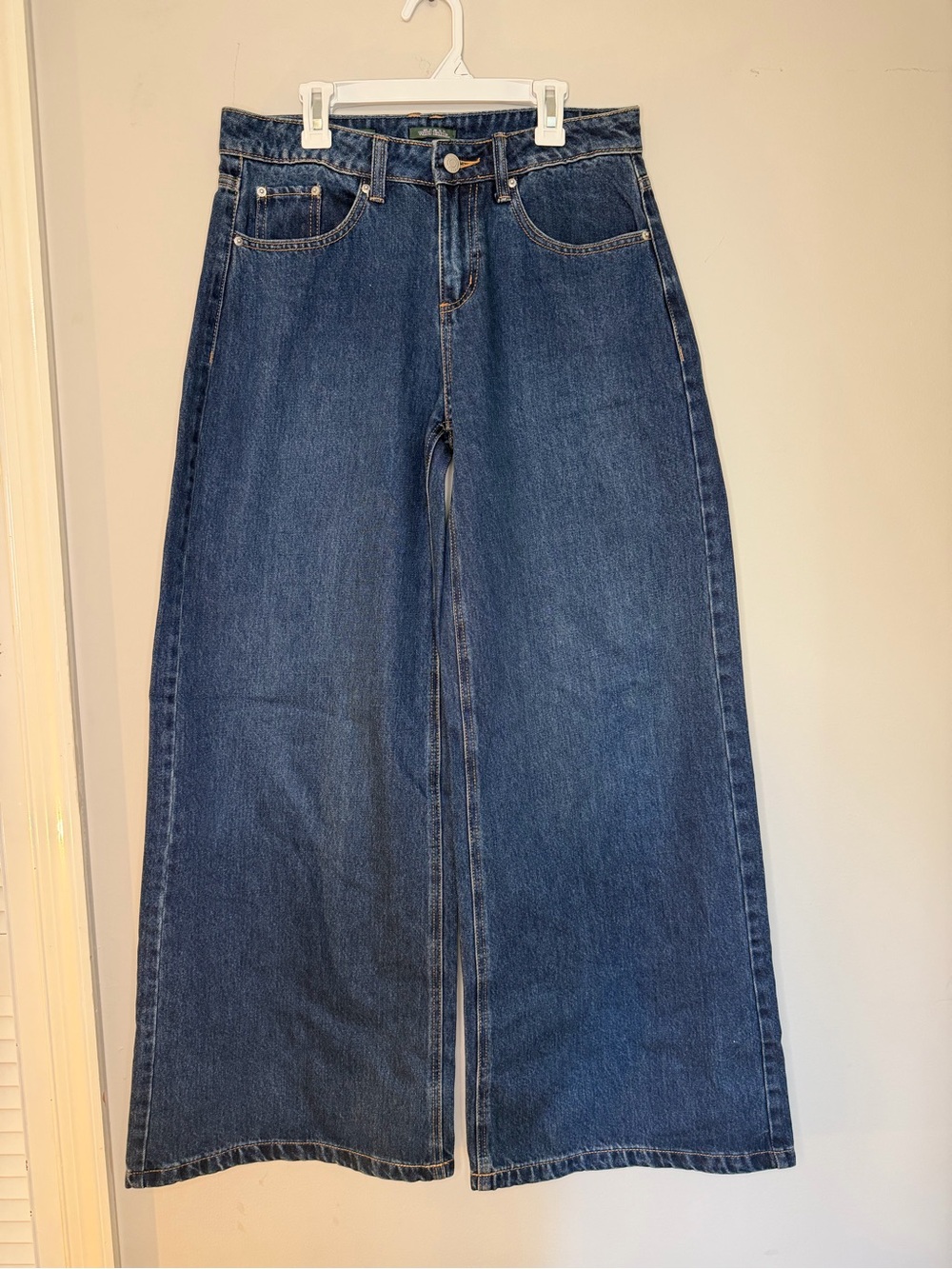 Wild Fable Mid Rise Ultra Wide Leg Women’s Jeans, Size 6